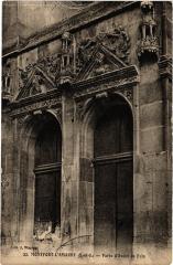 Montfort l'Amaury Porte d'Andre de Foix à Montfort-l'Amaury