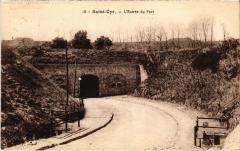 St Cyr l'Ecole entree du Fort