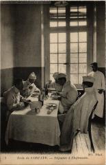 St Cyr l'Ecole Ecole Dejeuner a l'Infirmerie -
													78 Yvelines
												