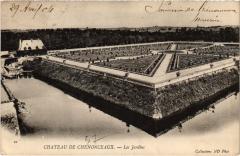 Chenonceaux le Chateau les jardins à Chenonceaux