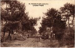 Tharon Plage Avenue Pasteur -
													44 Loire Atlantique
												