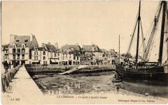 Le Croisic le Port a maree basse au Croisic