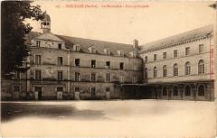 Precigne Seminaire - Cour Principale France