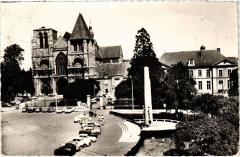 Le Mans L'Eglise de la Couture et la Prefecture France -
																					72100 Le Mans
																			