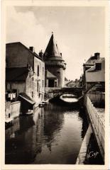 La Ferte-Bernard Vue sur l'Husine France -
													72 Sarthe
												