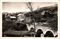 Saint-Leonard-des-Bois Pont sur la Sarthe - Touring Hotel France