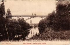 Loue Pont de la Tuilerie France