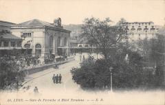 Lyon - Gare De Perrache Et Hotel Terminus à Lyon