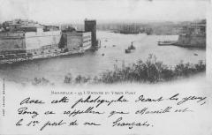 Marseille - L'Entree Du Vieux Port à Marseille