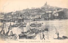 Marseille - Le Vieux Port Et Notre Dame De La Garde à Marseille