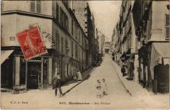 Rue Tholozé à Paris 18e