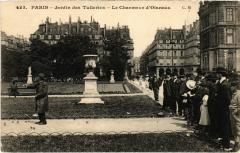 Paris 1e - Le Charmeur d'Oiseaux à Paris 1er