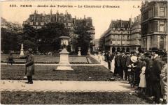 Paris 1e - Le Charmeur d'Oiseaux à Paris 1er