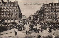 Paris - La Rue Saint-Lazare à Paris