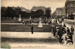 Paris 1e - Le Charmeur d'Oiseaux à Paris 1er