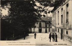 Carte postale ancienne Les Gobelins - La Cour Colbert et l'Ancienne Chapelle
                                                                     à Paris 13e
                                