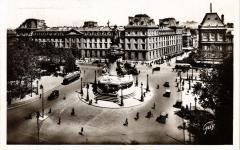 Paris 10e - Place de la Republique à Paris 10e