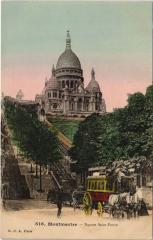 Carte postale ancienne Montmartre - Square Saint-Pierre
                                                                     à Paris 18e
                                