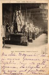 Paris 7e-Hotel des Invalides-Armure de Francois Ier à Paris 7e