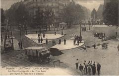 Paris (8e) Les Trous Le trou béant à Paris 8e