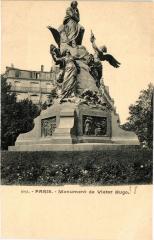 Monument de Victor-Hugo à Paris 16e