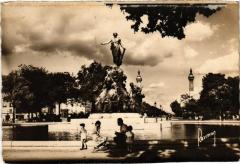 L'Hôtel de Ville et le Pont d'Arcole à Paris 11e