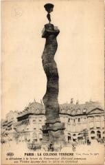 Paris 1e - La colonne Vendome distorted rare à Paris 1er