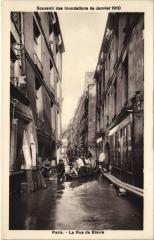 Paris 5e - La Rue de Bièvre à Paris 5e