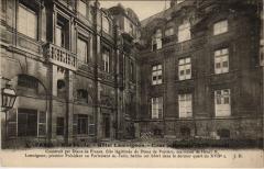 Paris 4e - Hotel Lamoignon - Cour intérieure (Xvi. siécle) à Paris 4e