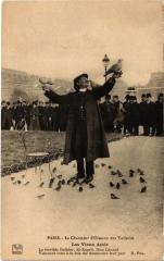Paris 8e - Le Charmeur d'Oiseaux aux Tuileries à Paris 8e
