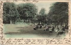 Passy - Pelouse de la Muette à Paris