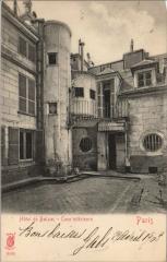 Paris ed. K.E. 8e 3020 hotel de Balzac