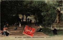 Carte postale ancienne Place d'Enfert Monument à Charlet
                                                                     à Paris 14e
                                