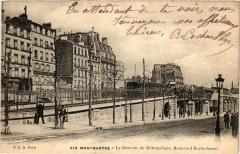 La descente du Métropolitain (Boulevard Rochechouart) -
																					75009 Paris 9e
																			