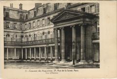 Couvent des Augustines - Rue de la Santé - Cour d'Honneur à Paris 13e