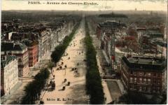 Paris 8e - Avenue des Champs-Elysees à Paris 8e
