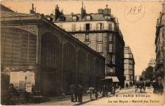Carte postale ancienne La rue Bayen - Marché des Ternes
                                                                     à Paris 17e
                                