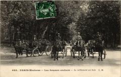 Paris Moderne - Les femmes cocher Le ralliemet au bois