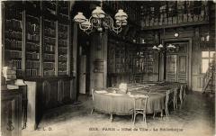 Paris 4e Hotel de Ville-La Bibliothéque à Paris 4e
