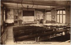 Paris 5e - Ecole Normale d'Institutrices - L'Amphithéatre à Paris 5e