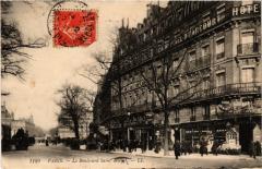 Paris 6e Paris-Le Boulevard Saint-Michel à Paris 6e