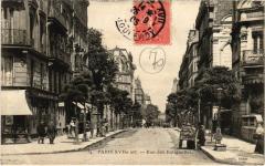 Carte postale ancienne Rue des Batignolles
                                                                     à Paris 17e
                                