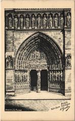 Paris 4e - Notre-Dame Porte Centrale à Paris 4e
