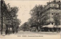 Paris 5e Boulevard Saint-Michel à Paris 5e
