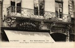 Paris 4e - Rue Saint-Antoine à Paris 4e