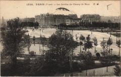 Paris 7e Jardins du Champ de mars