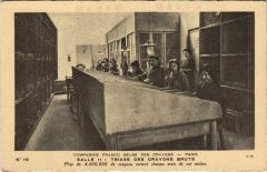 Paris 19e Co. Franco Belge des Crayons Salle 11