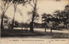 Lezoux Place de la Croix des Rameaux à Lezoux