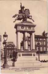 Clermont Ferrand Statue de Vercingetorix à Clermont-Ferrand