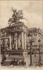 Clermont Ferrand Statue de Vercingetorix à Clermont-Ferrand